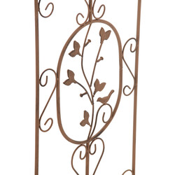 Handgjord järnspaljé med antikpatina för klätterväxter