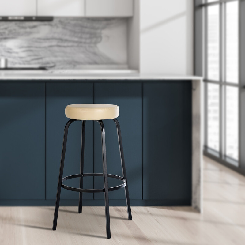 Stilren barstol med vadderad sits och mattsvart metallstomme