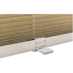 Plisségardin utan borrning för insyns- och solskydd i hemmet