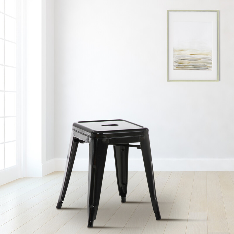 Klassisk stapelbar metallpall med industriell design