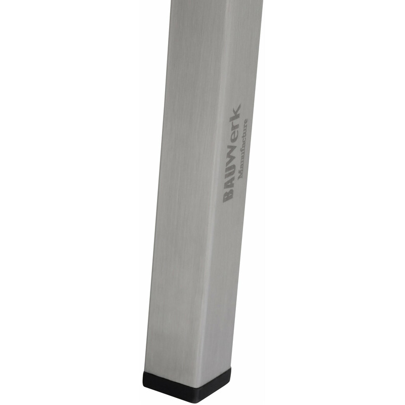 Elegant matstol med tygklädsel och rostfri stålram