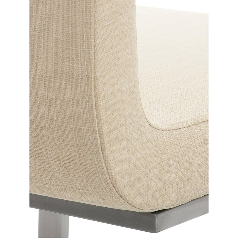 Elegant matstol i modern design med ergonomiskt ryggstöd