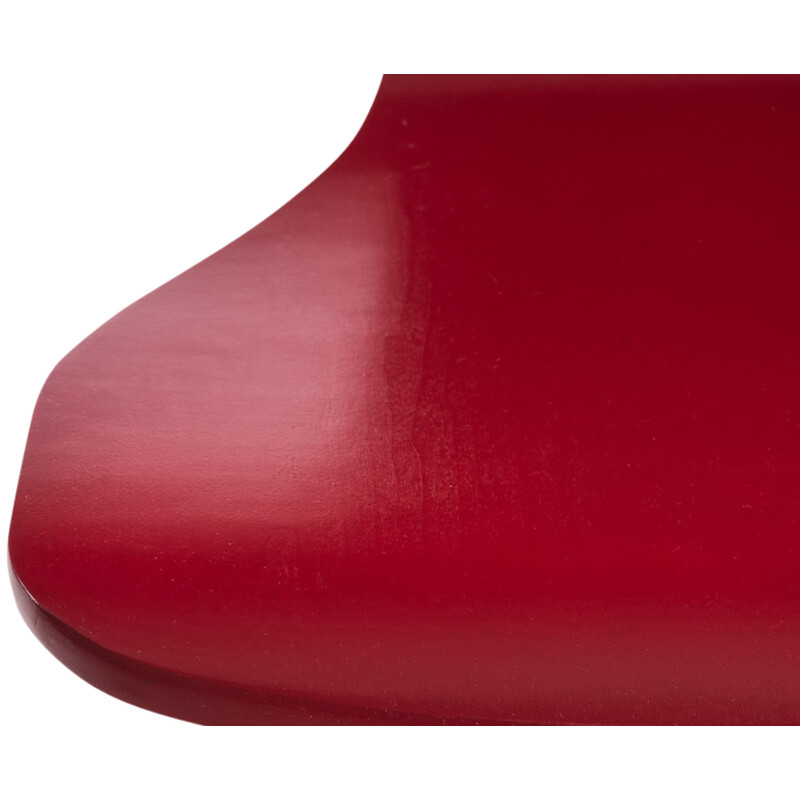 Stapelbar stol i trä och krom för kontor och evenemang