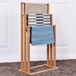 Fristående handdukshängare i bambu med tre stänger