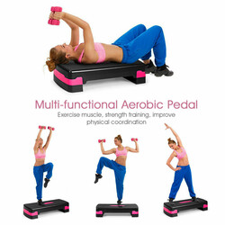 Justerbar aerobic stepbräda för hemmaträning med halkfri yta