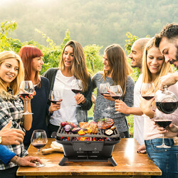 Kompakt och hållbar kolgrill i gjutjärn för picknick