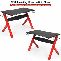 Gamingbord med hörlurshållare och musmatta i rosa och svart