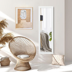 Höj- och sänkbar helkroppsspegel med vit MDF-ram