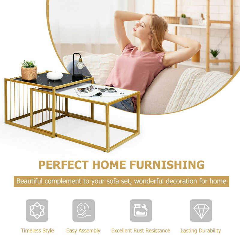 Modernt bordsset i marmorlook med stapelbar design