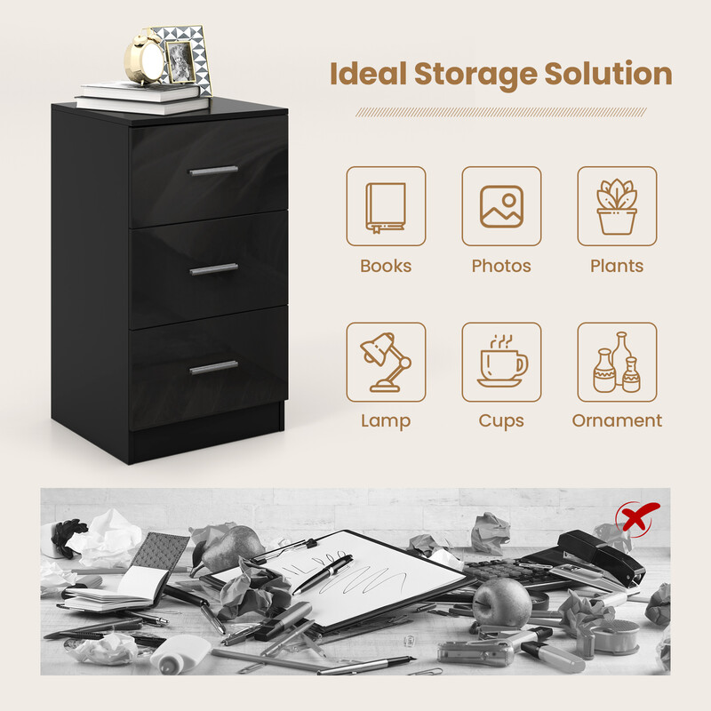 Svart sängbord med 3 lådor och metallhandtag