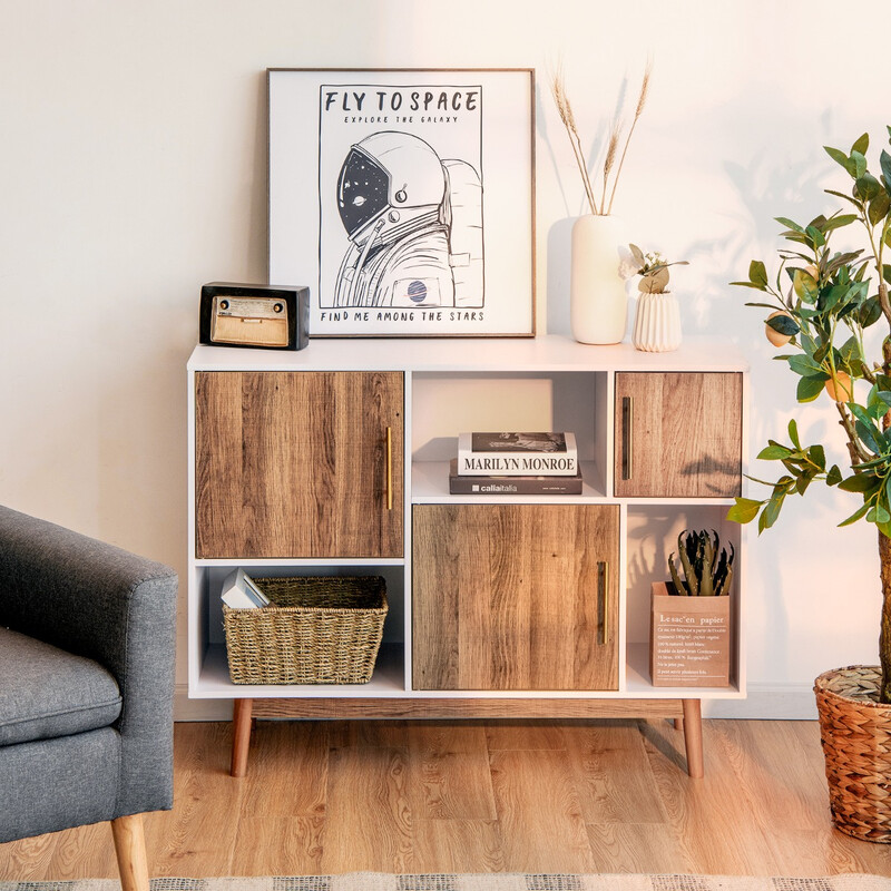 Modernt sideboard med asymmetrisk design i vit och brun