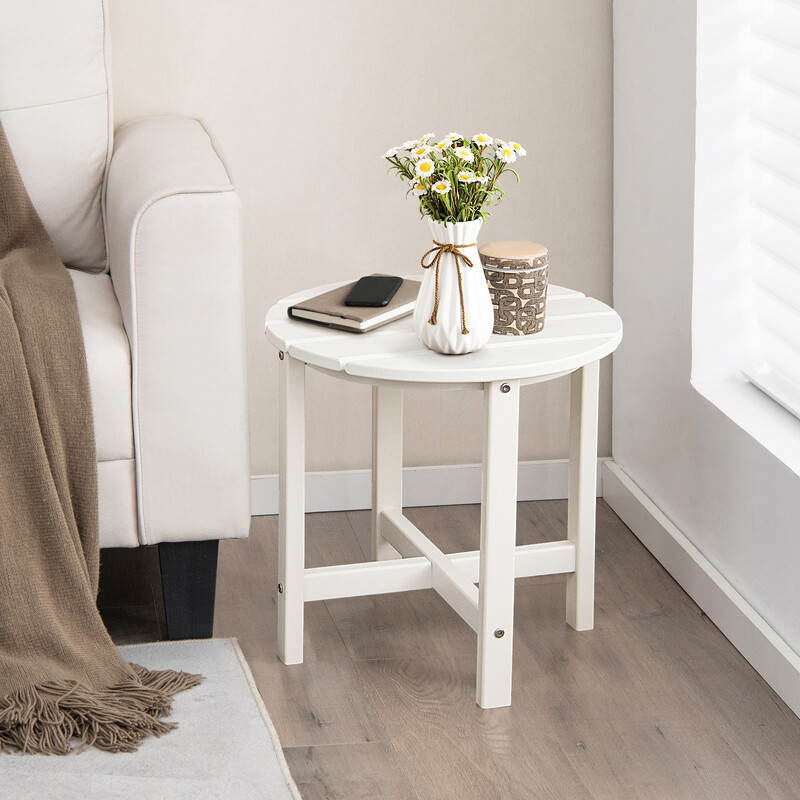 Litet vitt sidobord i UV-beständig plast för trädgård och uteplats