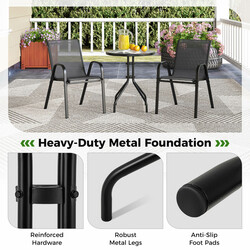 Balkongmöbelset i grått med bistrobord och två stapelbara stolar för utomhusbruk