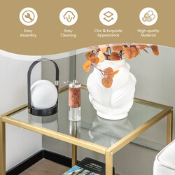 Sidobord med glasbordsskiva och metallram i guld, kvadratisk design 56 x 56 x 56,5 cm