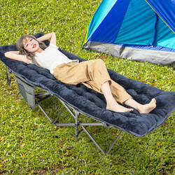 Blå vilstolsdyna 190x70 cm i kristallvelvet med fästanordningar för utomhusbruk