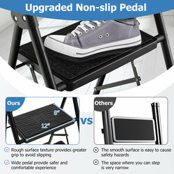 Tvåstegs hopfällbar stege med vadderat handtag och halkfria steg, svart 47x39x71 cm