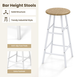 Industriellt barbord och stolar set med vinhållare och förvaring, naturlig färg