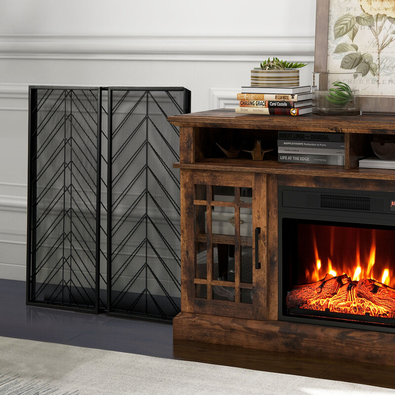 Fällbart eldskydd i metall med tre paneler och elegant design för säkerhet och stil