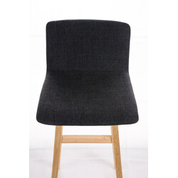 Elegant barstol med quiltad sits och fotstöd