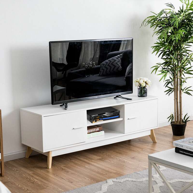 Tv-bord för 60-tums tv med förvaring och massiva träben i vit design