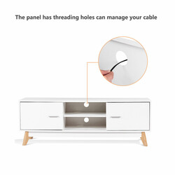 Tv-bord för 60-tums tv med förvaring och massiva träben i vit design