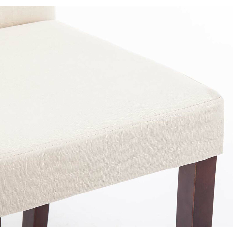 Bekväm och elegant matstol med hög ryggstöd