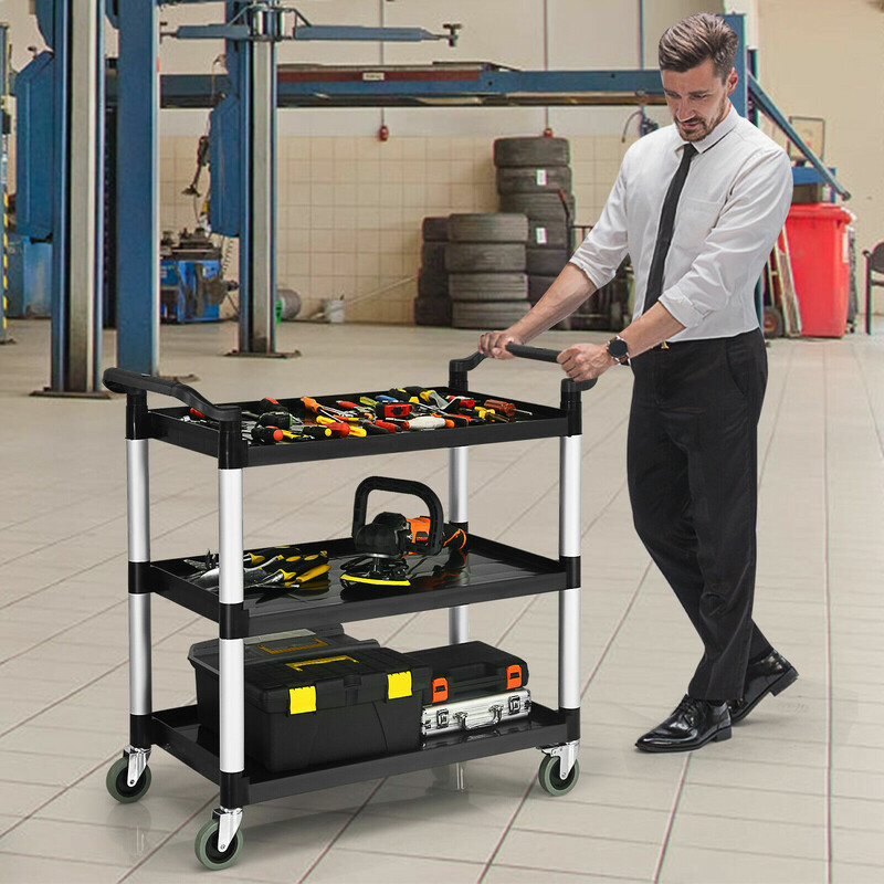 mycket förvaring och flexibla hjul med bromssystem