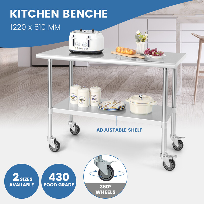 Stort arbetsbord i rostfritt stål med hjul och justerbar hylla för kök och restaurang