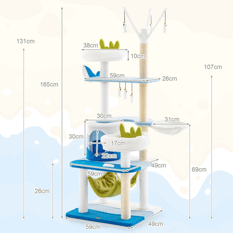 Klösträd med marint tema och sisalstolpar, kattkoja, sittplatser och hängmatta i blått