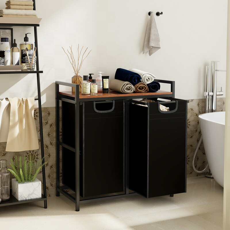 Tvättkorg med två fack och avtagbara påsar för enkel organisering