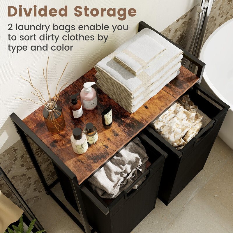 Tvättkorg med två fack och avtagbara påsar för enkel organisering