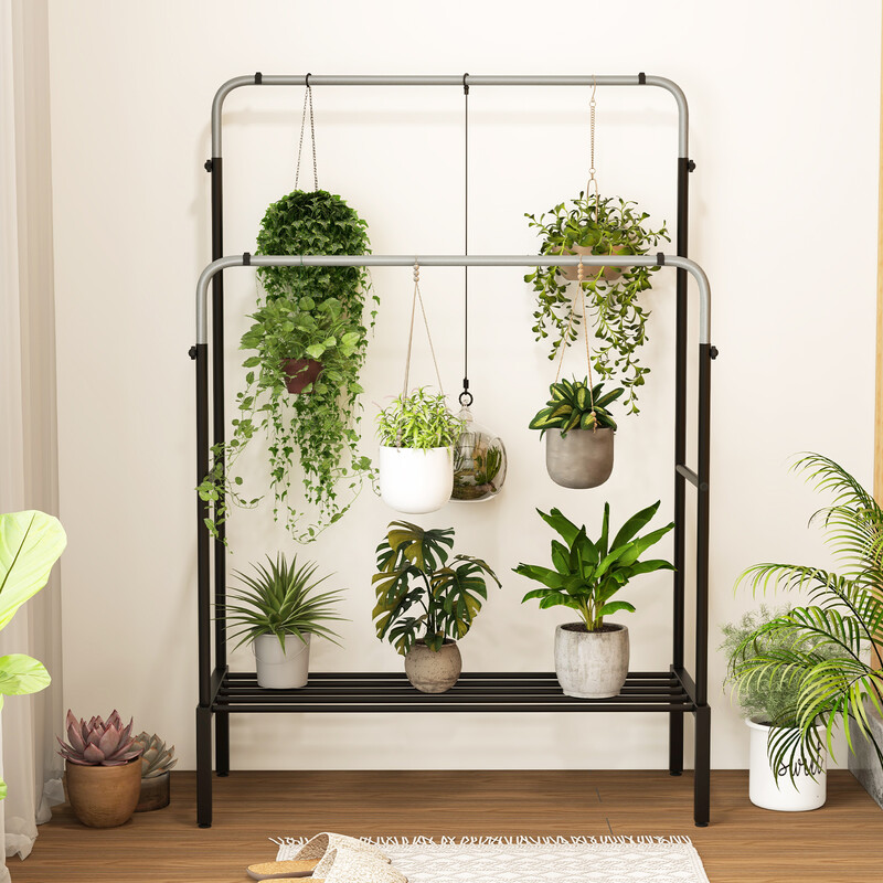 Dubbel klädställning med justerbara stänger och rymlig förvaring i svart och silver