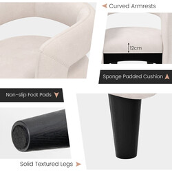 Bekväm fåtölj med fotpall i beige sammet för elegant och avkopplande vardagsrumsmiljö