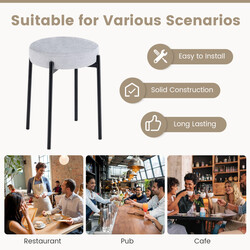 Ljusgråa stapelbara köksstolar 4-pack med metallben och bekväm klädsel