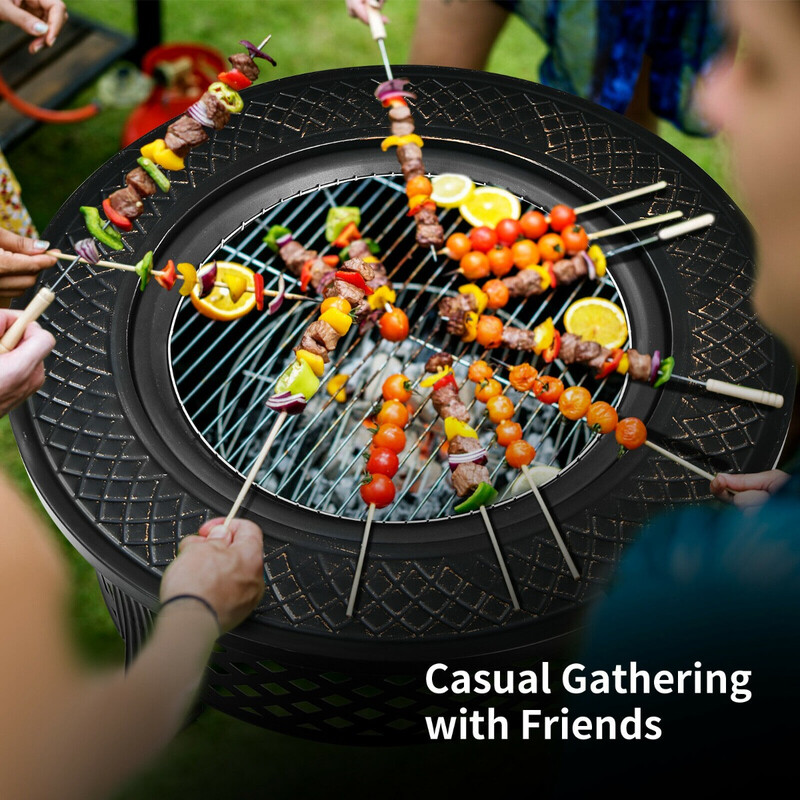 Eldstad 81 cm med grillgaller, gnistskydd och poker i svart stål för utomhusbruk