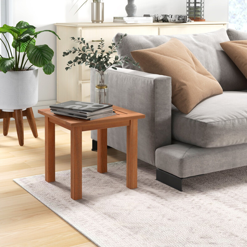 Väderbeständigt sidobord i massivt trä med spjälad bordsskiva för inomhus och utomhusbruk