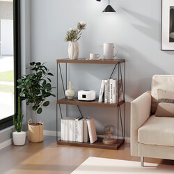 Industriell bokhylla med metallram och tre hyllplan i valnötsbrun färg