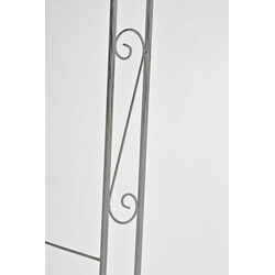 Elegant rosenbåge i pulverlackerat järn för klätterväxter