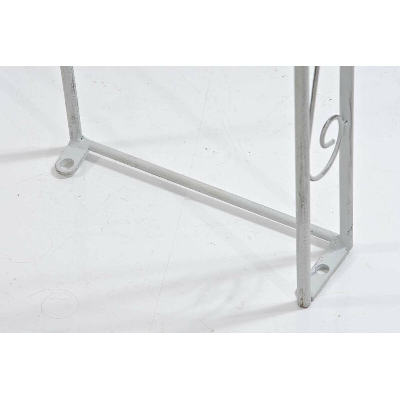 Elegant rosenbåge i pulverlackerat järn för klätterväxter