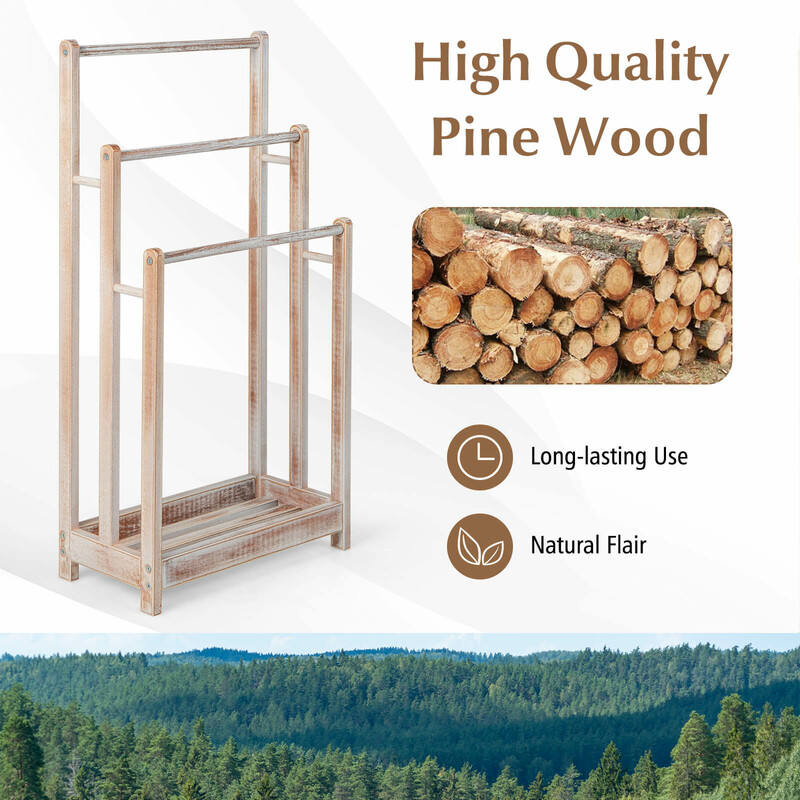 Fristående handduksställ i trä med tre stänger och förvaringshylla brun