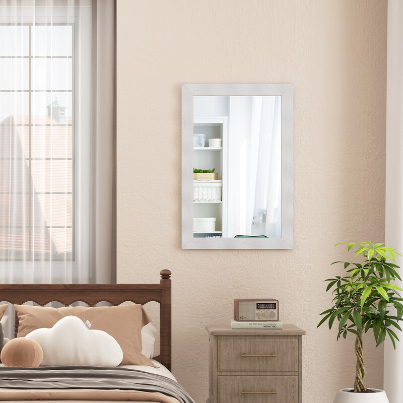 Väggspegel i lantlig stil med vit träram av gummiträ för badrum och vardagsrum