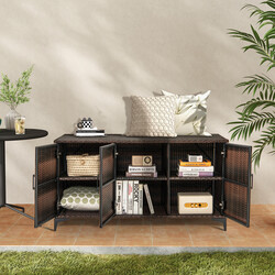 Rymligt brunt förvaringsskåp i rotting för utomhusbruk med avtagbara hyllor och dörrar