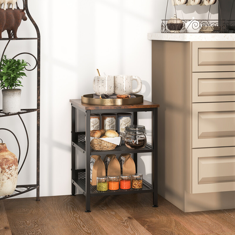 Trebent sängbord med metallram och två nätshyllor i industriell design