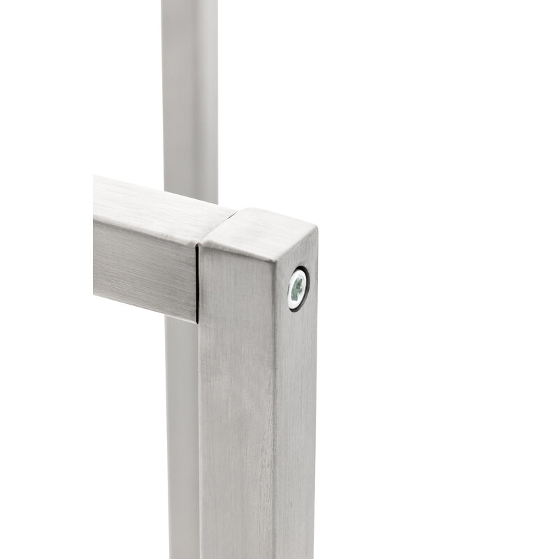 Elegant och praktiskt ställ för dryckeslådor i olika utföranden