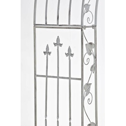 Elegant handgjord rosenbåge i pulverlackerat järn för trädgården