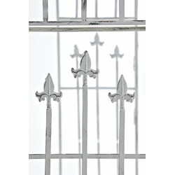 Elegant handgjord rosenbåge i pulverlackerat järn för trädgården