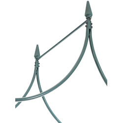 Elegant rosenbåge i hållbar metall för klätterväxter