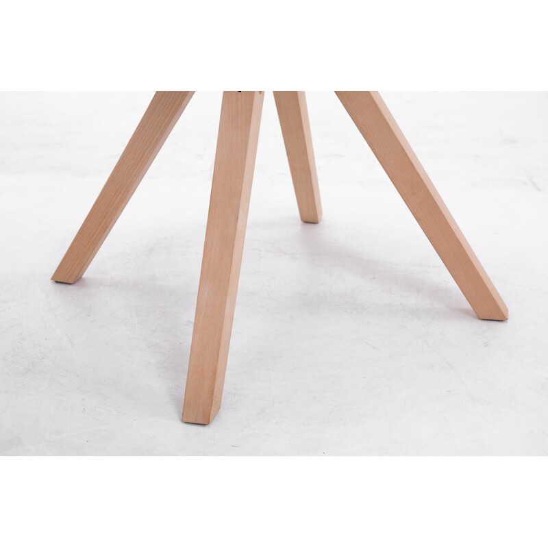 Bekväm besöksstol med hög rygg och träram