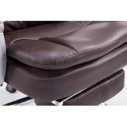 Ergonomisk XL-kontorsstol med justerbart fotstöd och konstläder