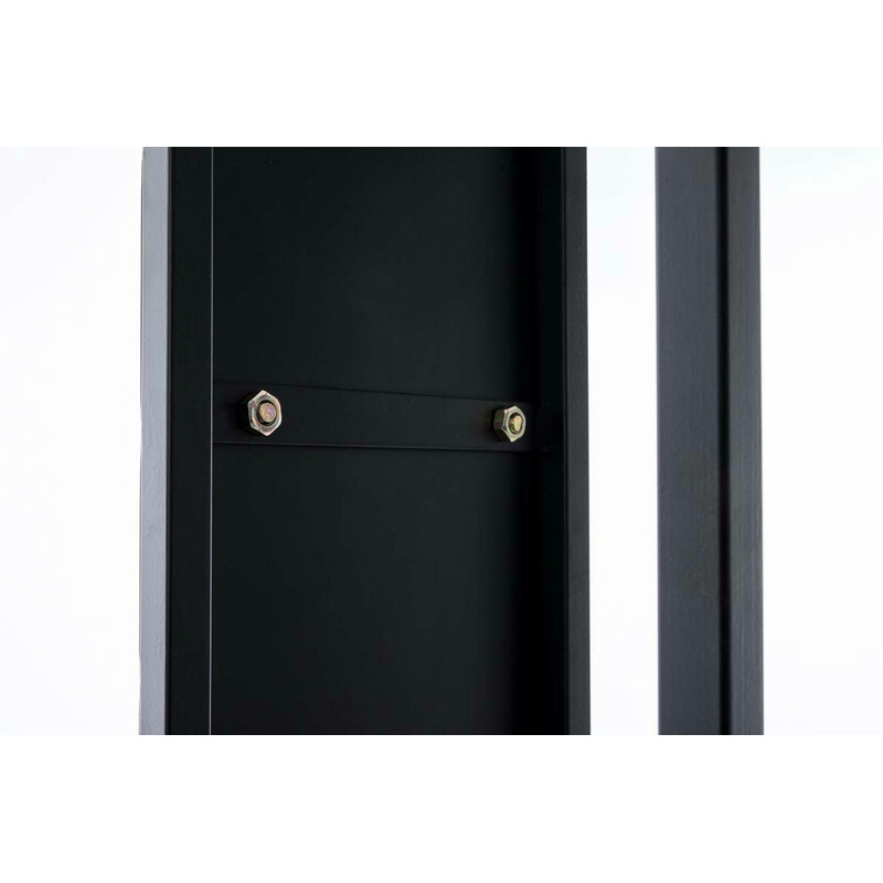 Elegant och tidlös vedförvaring i högkvalitativa material